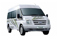 cho thue xe tu lai Ford Transit tai da nang