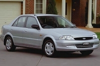 cho thue xe du lich Ford Laser tai da nang