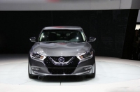 Nissan trình làng sedan thể thao Maxima 2016