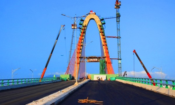 cho thue xe du lich, tu lai tai da nang